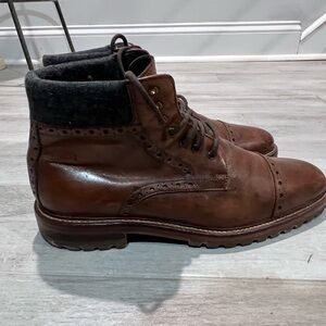 Johnston and Murphy Men's Brown Leather Boots Size 9.5